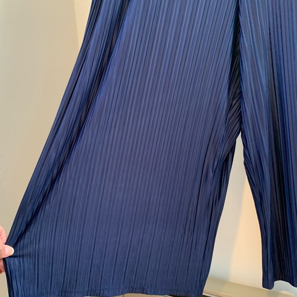 Torrid Pleated Knit Crop Wide Leg Jumpsuit 3X - Picture 7 of 13